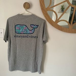 Mens Small Vineyard Vines Graphic T-Shirt NWOT